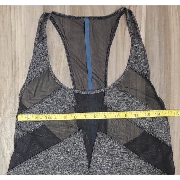 Lululemon Athletica Tank Top - Picture 3 of 7